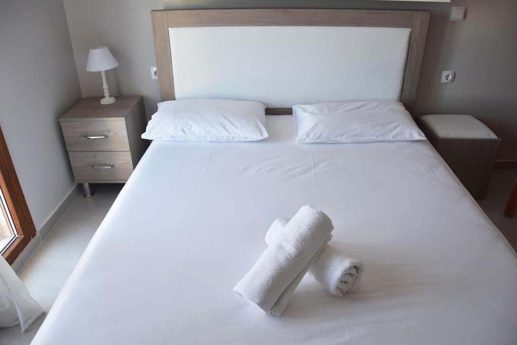Brezza Marina House Apartment Afytos Ngoại thất bức ảnh