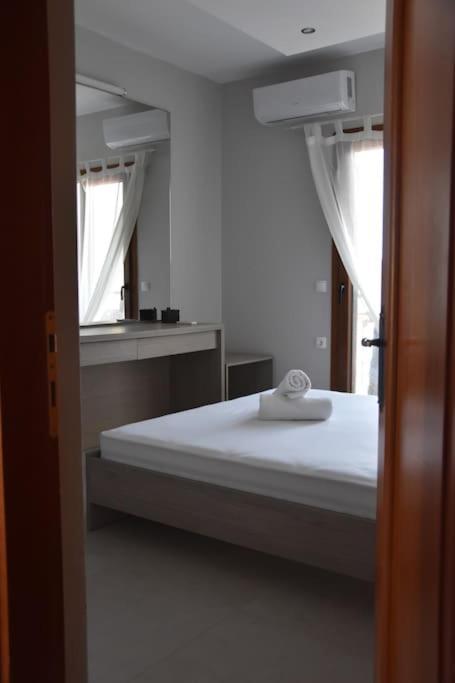 Brezza Marina House Apartment Afytos Ngoại thất bức ảnh
